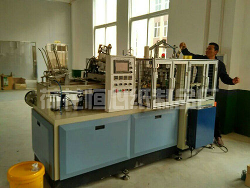 辦公場(chǎng)地